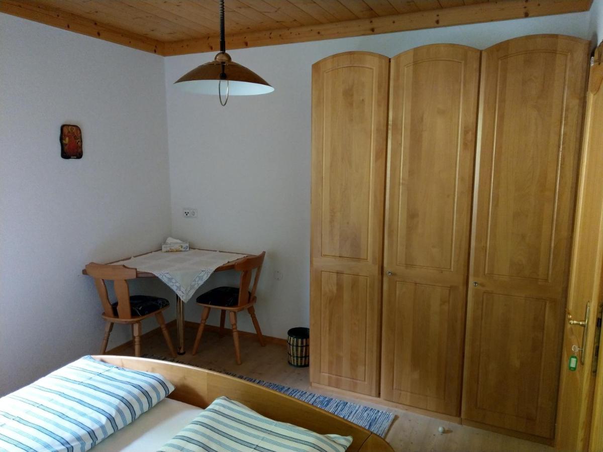 Ferienwohnungen Eggarter Fresach Exterior foto